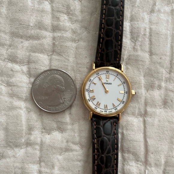 Ladies Movado watch - Picture 4 of 4